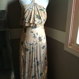 Floral maxi dress with side slit